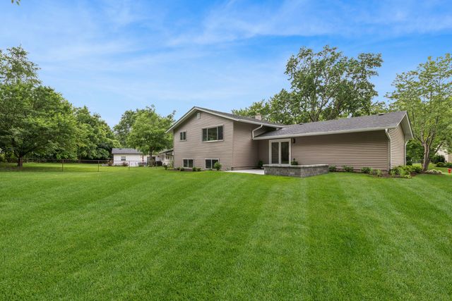 3239 Stillwell Court, Woodridge, IL 60517