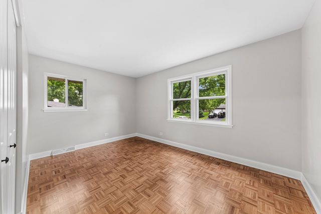 3239 Stillwell Court, Woodridge, IL 60517