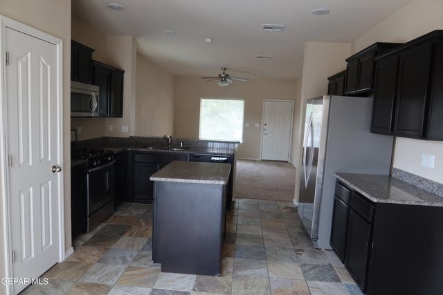 3278 AZTECA TRAIL Drive, El Paso, TX 79938