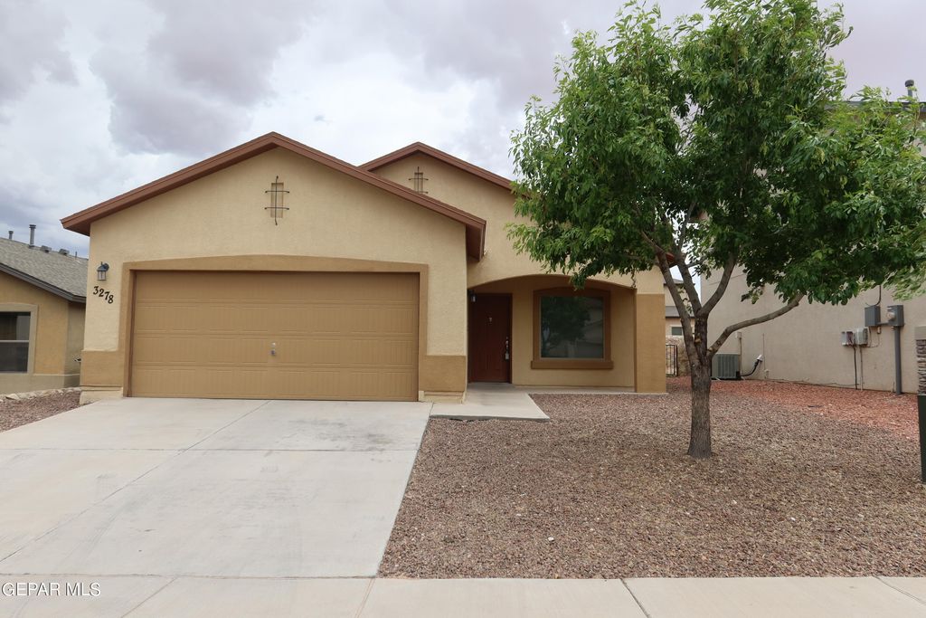 3278 AZTECA TRAIL Drive, El Paso, TX 79938