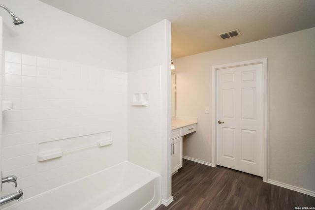 10730 Goose Way, San Antonio, TX 78224