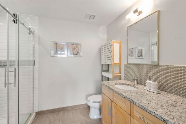 1501 Commonwealth 409, Boston, MA 02135