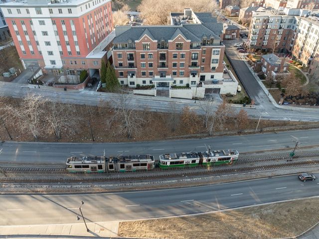 1501 Commonwealth 409, Boston, MA 02135