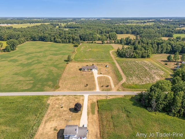 16972 W Stanton Road, Maple Valley, MI 49339