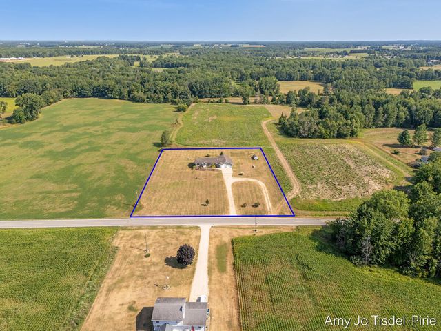 16972 W Stanton Road, Maple Valley, MI 49339
