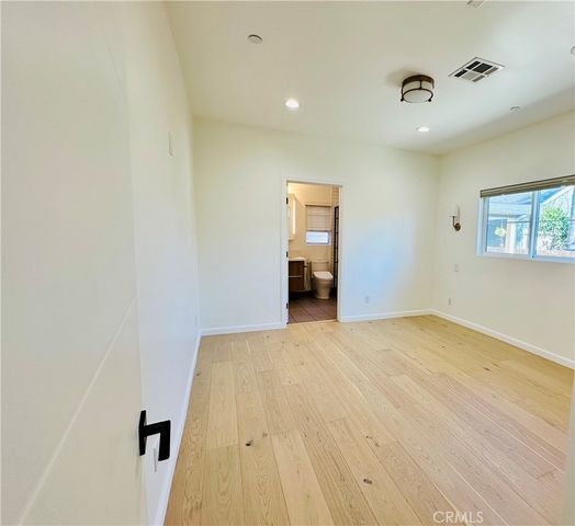 448 Linwood Avenue, Monrovia, CA 91016