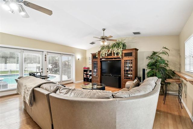 40 CITRUS COURT, Palm Harbor, FL 34683
