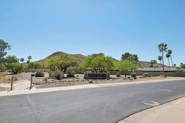 13222 N 1st Avenue, Phoenix, AZ 85029