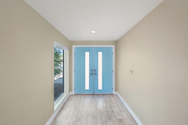 13222 N 1st Avenue, Phoenix, AZ 85029