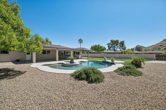 13222 N 1st Avenue, Phoenix, AZ 85029