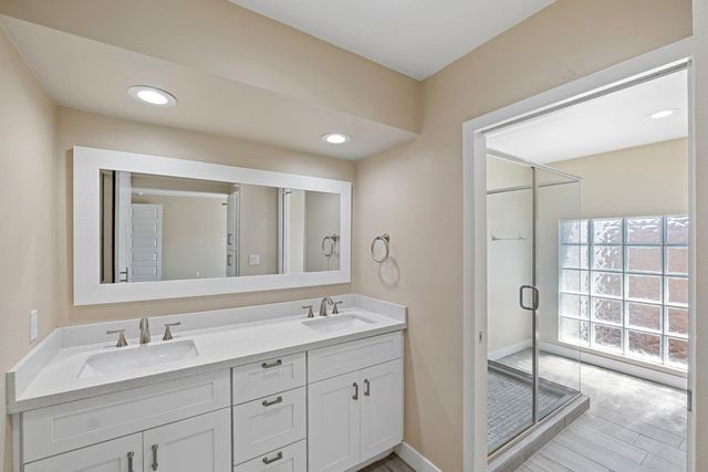 13222 N 1st Avenue, Phoenix, AZ 85029