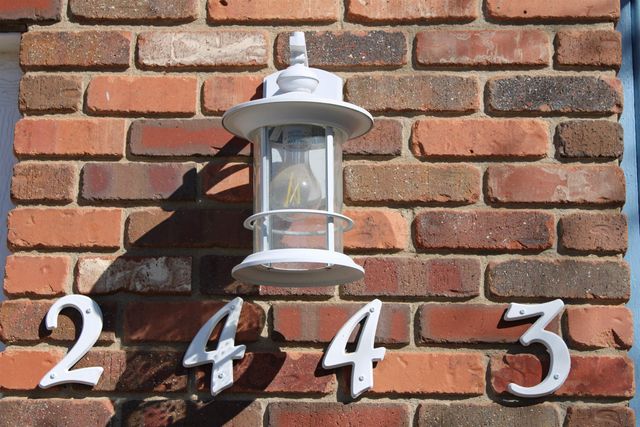 2443 Pheasant Ln, Salina, KS 67401