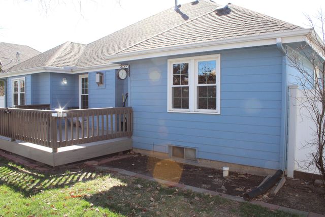 2443 Pheasant Ln, Salina, KS 67401