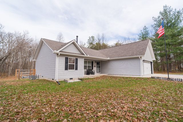 1561 Bicknell Rd, Clarkrange, TN 38553