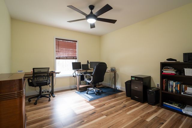 1561 Bicknell Rd, Clarkrange, TN 38553