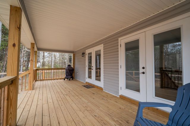 1561 Bicknell Rd, Clarkrange, TN 38553