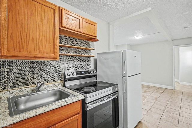2214 Quality Life Center WAY B, Fort Myers, FL 33916