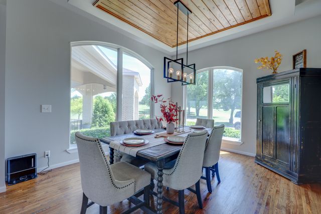 5041 Lake Breeze Road, Grove, OK 74344