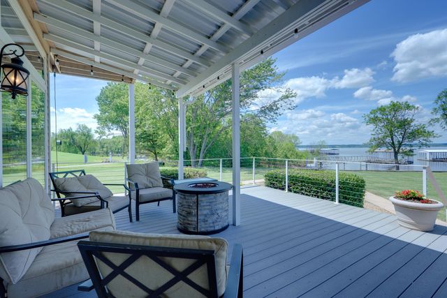 5041 Lake Breeze Road, Grove, OK 74344