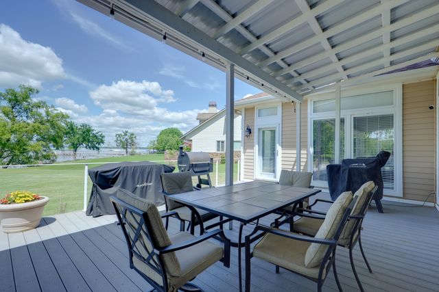 5041 Lake Breeze Road, Grove, OK 74344