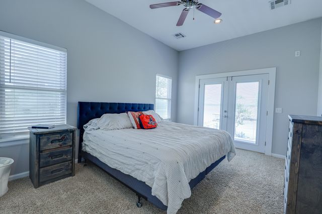 5041 Lake Breeze Road, Grove, OK 74344