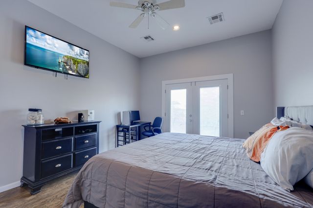 5041 Lake Breeze Road, Grove, OK 74344