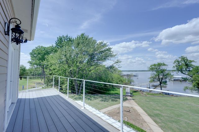 5041 Lake Breeze Road, Grove, OK 74344