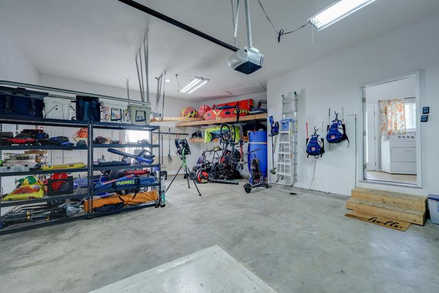 5041 Lake Breeze Road, Grove, OK 74344