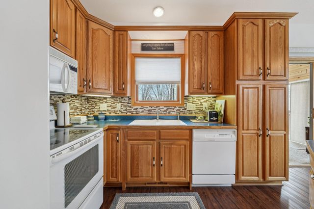 29805 Broadway Street, Lindstrom, MN 55045