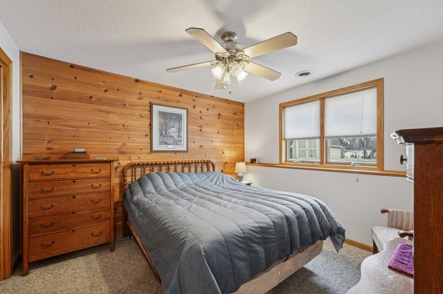 29805 Broadway Street, Lindstrom, MN 55045