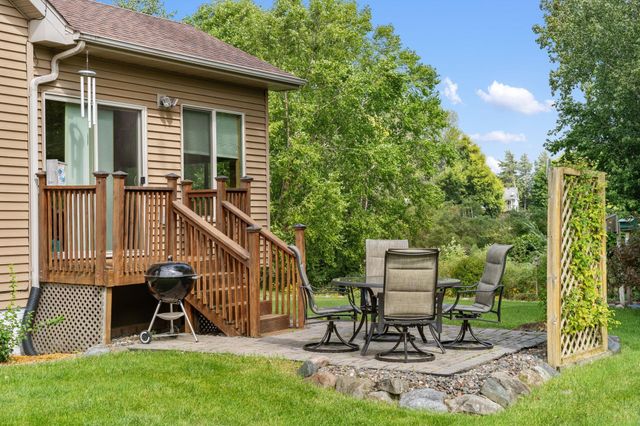 29805 Broadway Street, Lindstrom, MN 55045