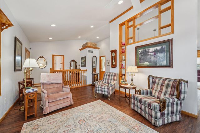 29805 Broadway Street, Lindstrom, MN 55045