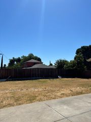 2638 Monte Diablo Ave, Stockton, CA 95203
