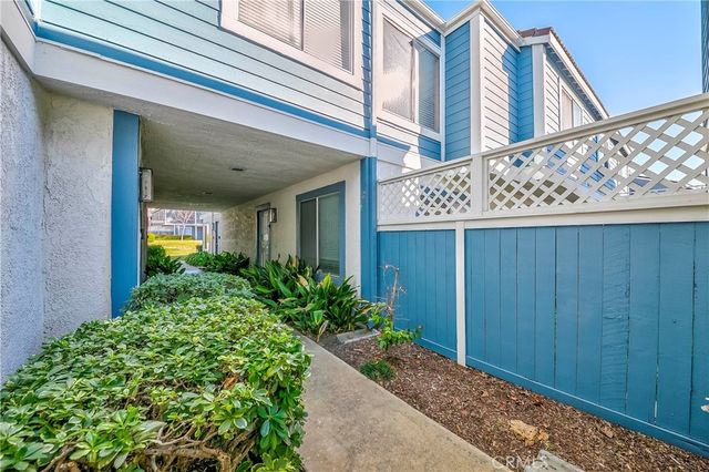 24121 High Knob C, Diamond Bar, CA 91765