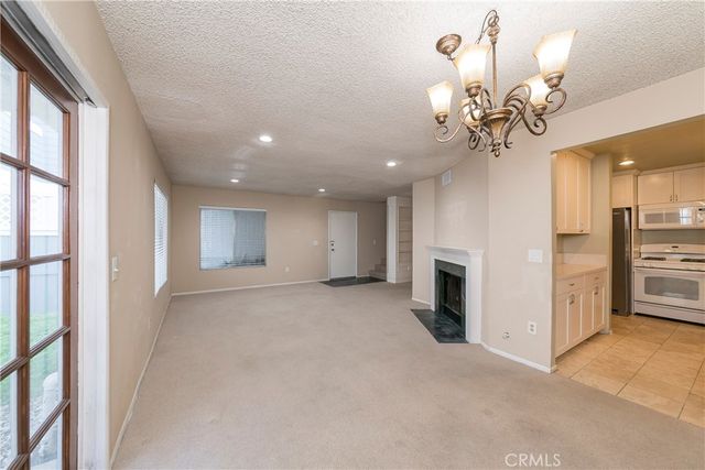 24121 High Knob C, Diamond Bar, CA 91765