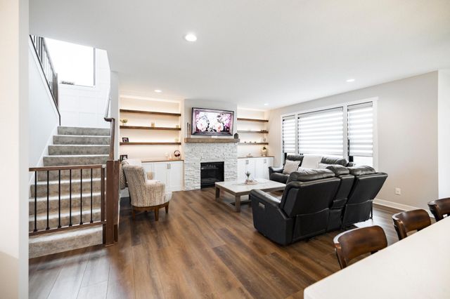 1205 Skyview Circle NW, Rochester, MN 55901