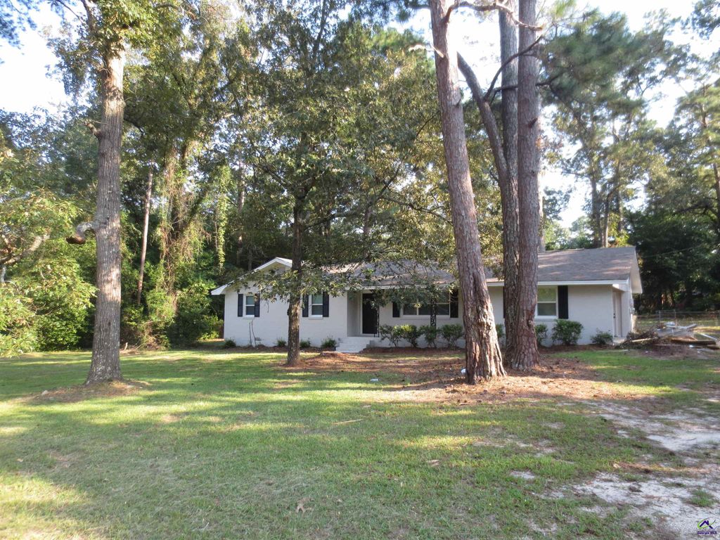 141 Wall Street, Warner Robins, GA 31088