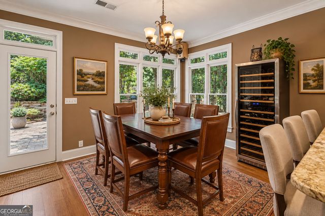 715 Clubside Drive, Roswell, GA 30076