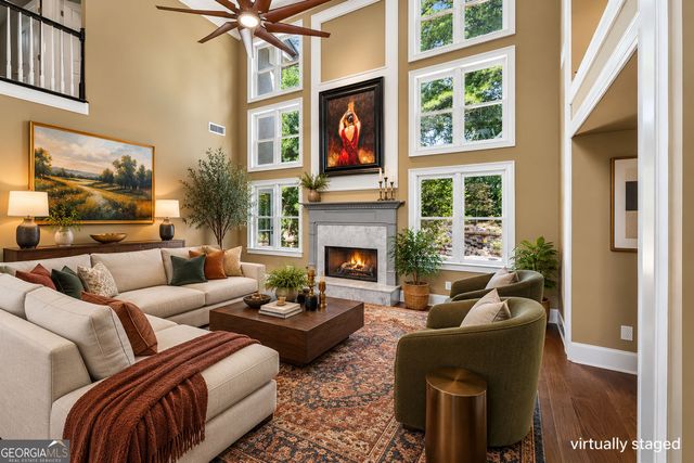 715 Clubside Drive, Roswell, GA 30076