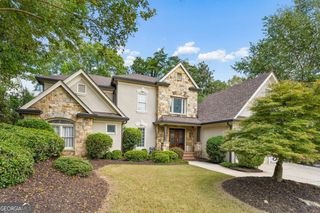 715 Clubside Drive, Roswell, GA 30076