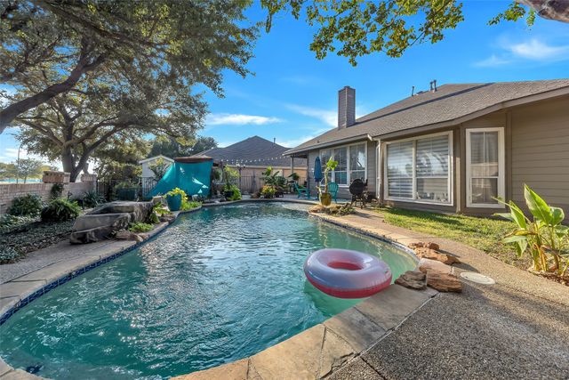 6419 Willowstone Trail, Arlington, TX 76018