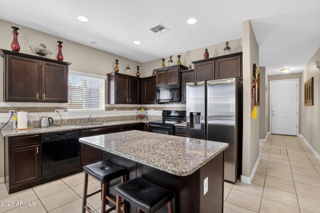 4713 S 237 Drive, Buckeye, AZ 85326