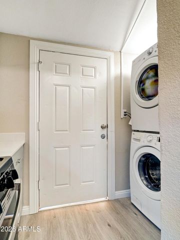 830 S 15TH Avenue, Phoenix, AZ 85007