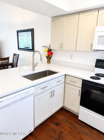 7601 N Calle Sin Envidia Apt 48, Tucson, AZ 85718