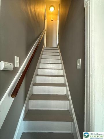 919 Mechanic Street, Bethlehem City, PA 18015