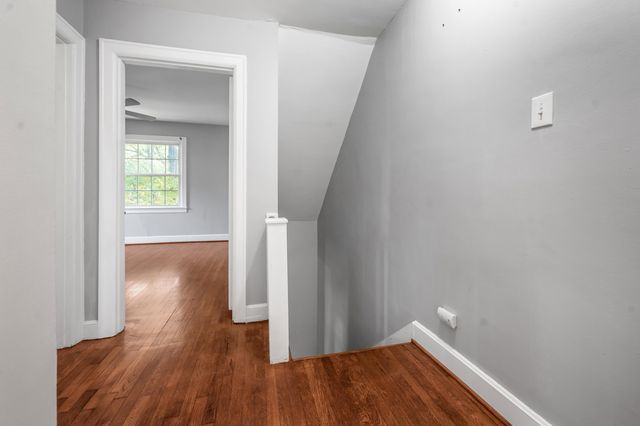 494 Bob O Link Drive 102, Lexington, KY 40503