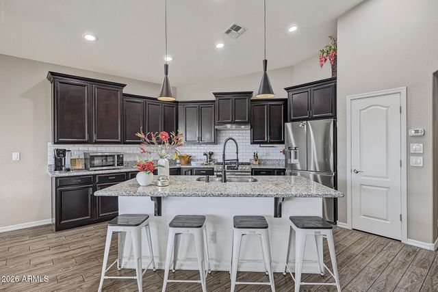 10152 E TAMERY Avenue, Mesa, AZ 85212