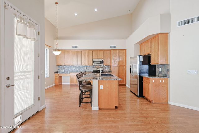 5819 W WETHERSFIELD Drive, Glendale, AZ 85304