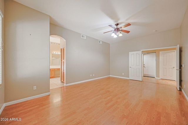 5819 W WETHERSFIELD Drive, Glendale, AZ 85304