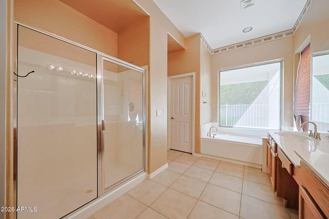 5819 W WETHERSFIELD Drive, Glendale, AZ 85304